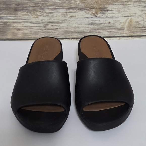 Gentle Souls by Kenneth Cole Gisele Wedge Slide Sandals Black Size 7 - Picture 12 of 15